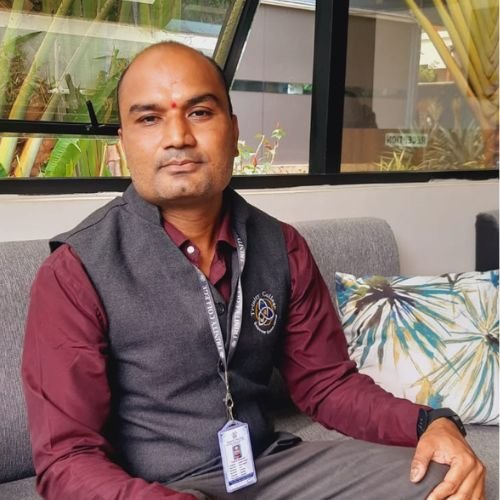 Asst. Prof. Vishnu Bahadur - 21 Years Experience